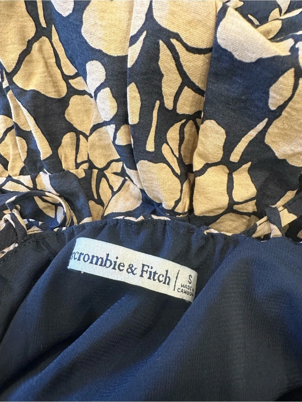Abercrombie & Fitch brand a&f